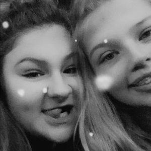 Meet your Posher, Isabella